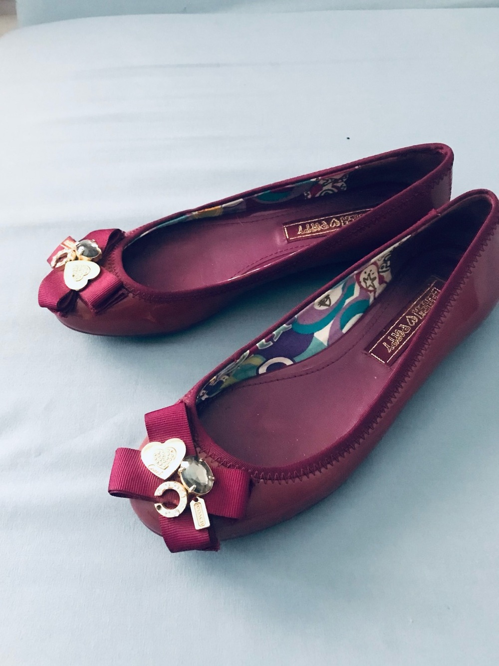 Women’s Burgundy Ballet Flats with Decorative Bow